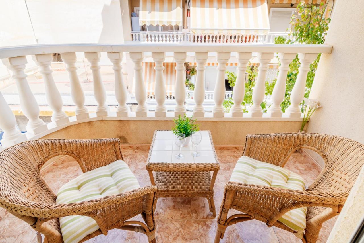 Sunny Delight Granfield A105 Apartman Torrevieja Kültér fotó